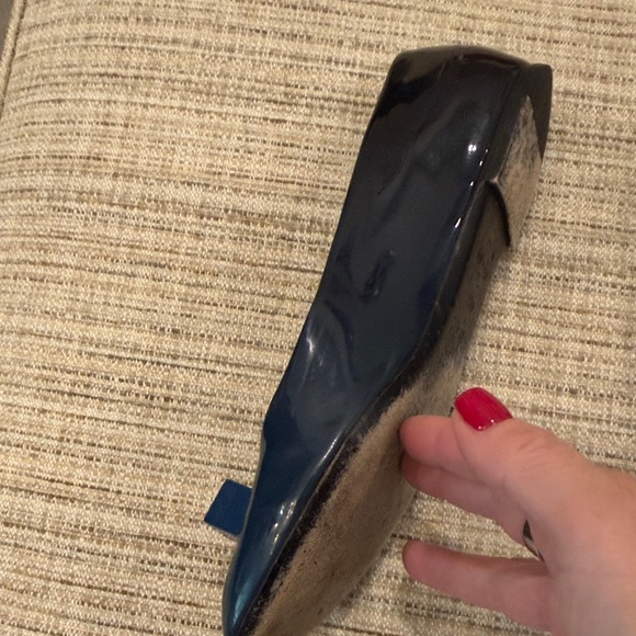 Louis Vuitton Women's Ombré Navy & Black Patent Flats 39.5 - Picture 4 of 13